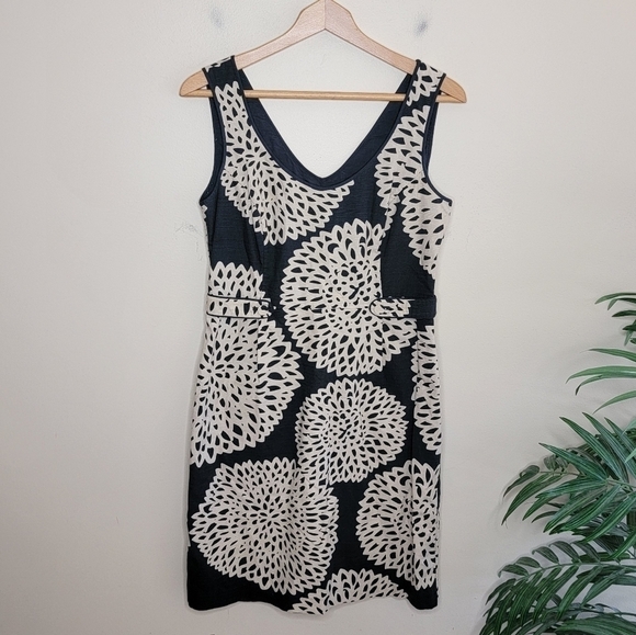 Boden | Black & Cream Mum Floral Sheath Dress - Picture 1 of 5